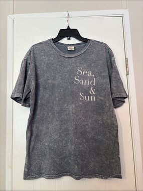 Sea, Sand & Sun Vintage-Wash Short Sleeve Tee - Gray